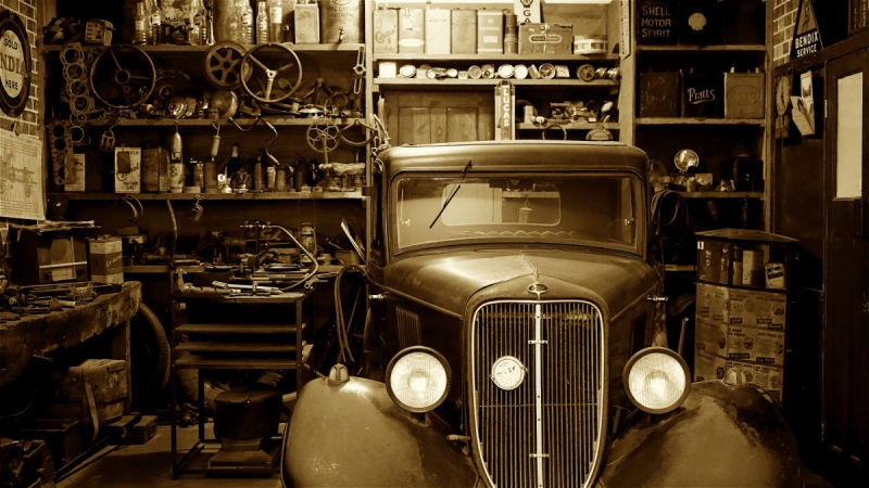 boutique-LA CRAU-min_antique_auto_automobile_automotive_car_classic_equipment_fix-1169797